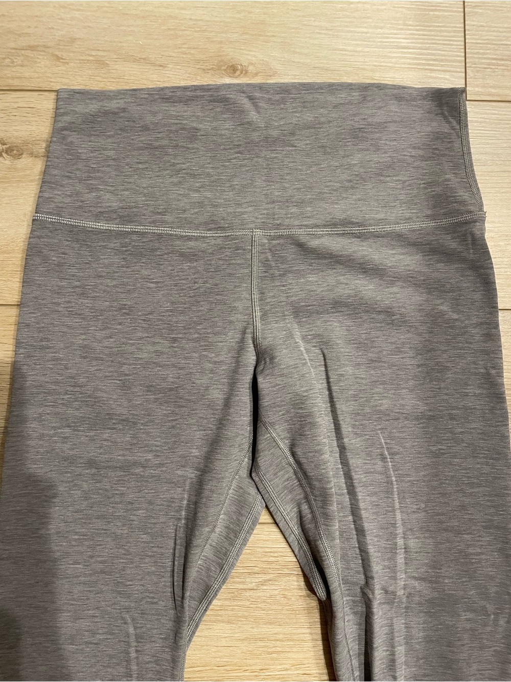 Women’s Lululemon Align High-Rise Pant 25" size 10 - Picture 2 of 6